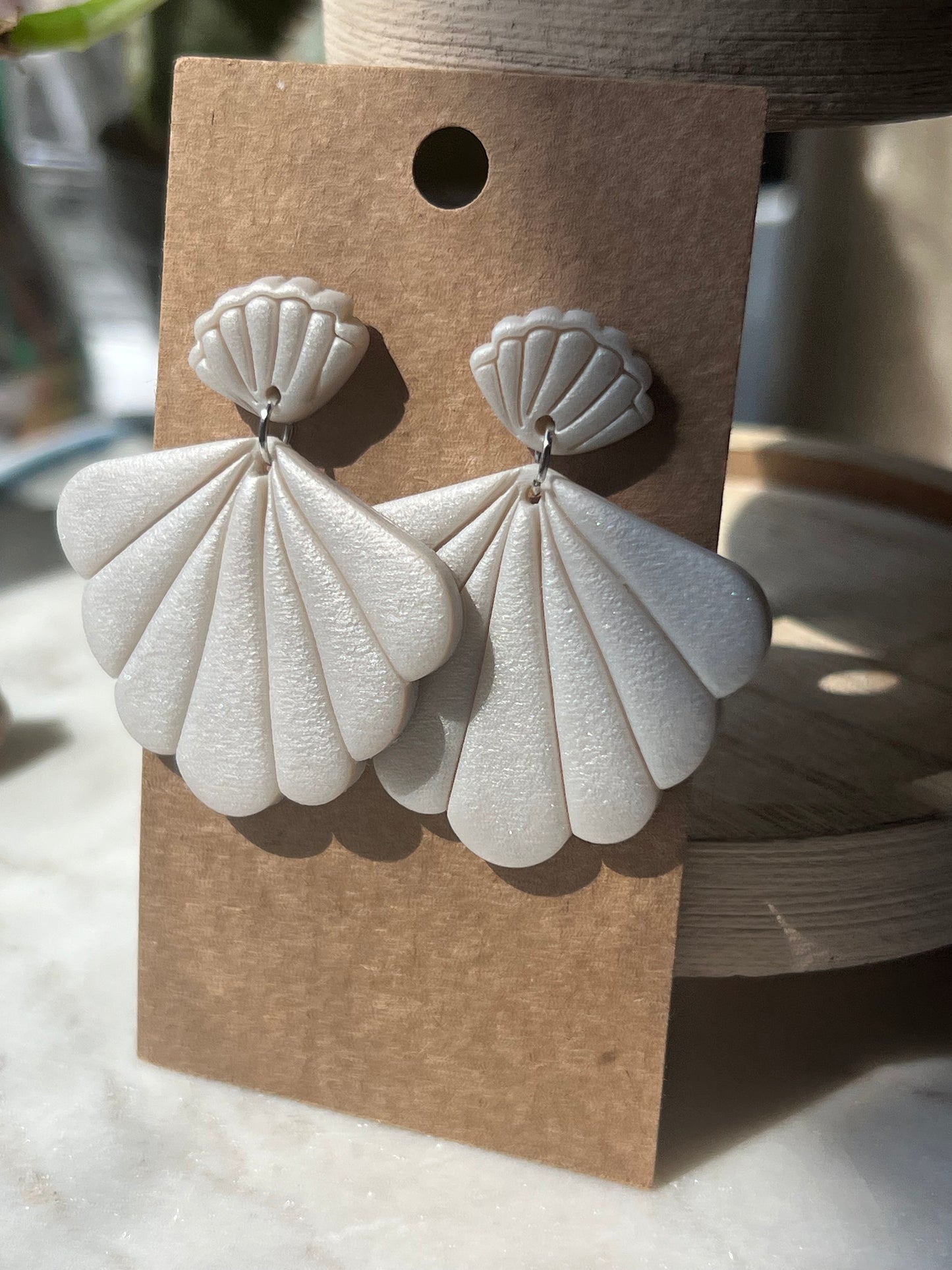 Shell dangles