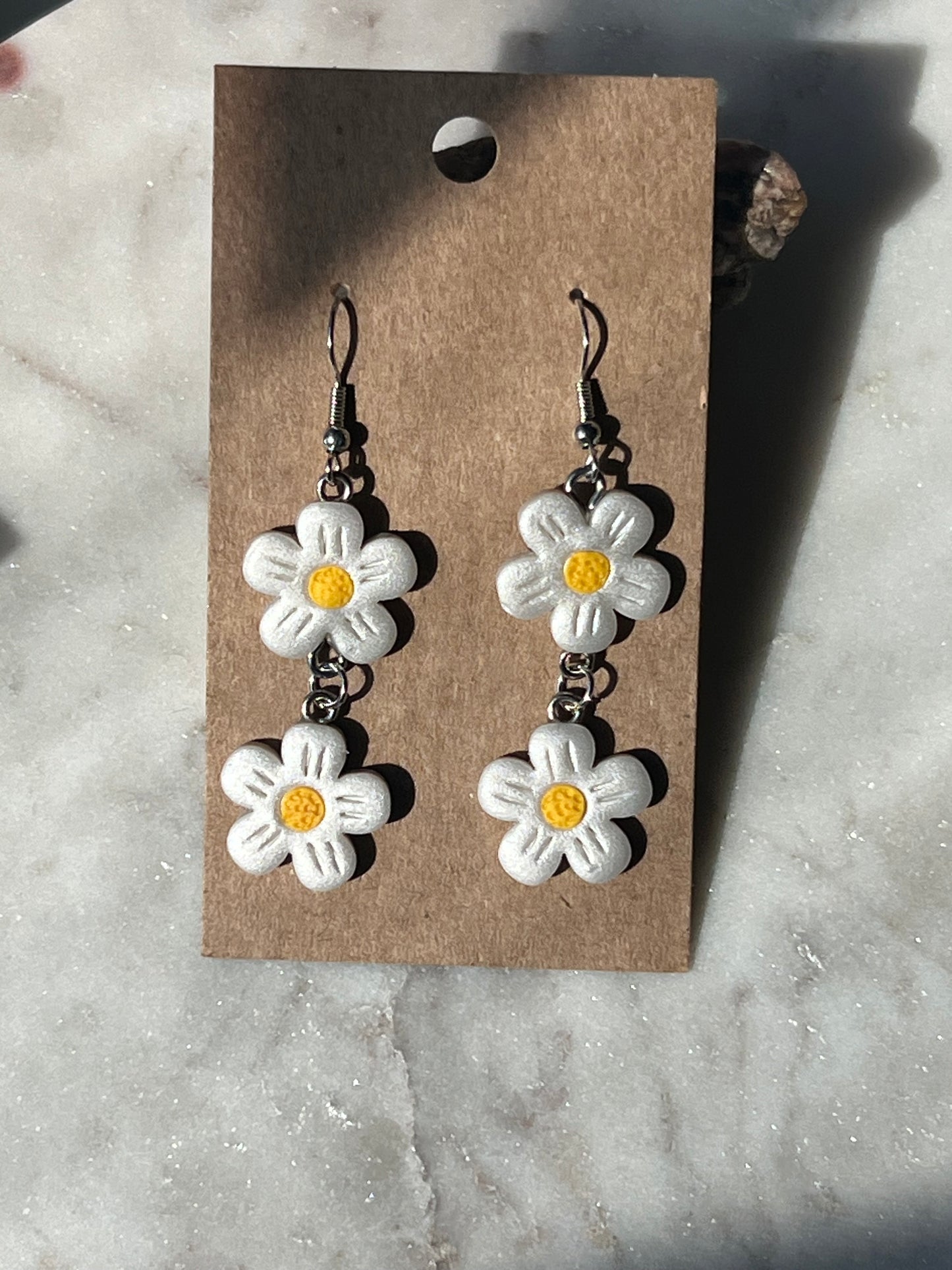 Daisy dangles